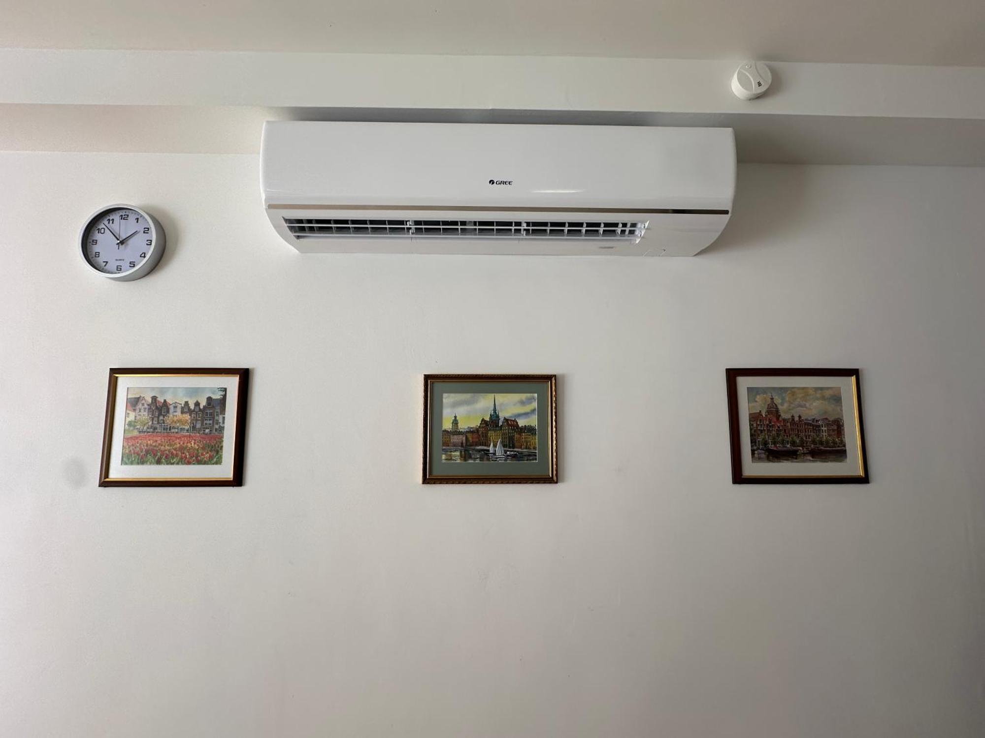 New, Airy And Spacious Apartment In 멜리에하 외부 사진