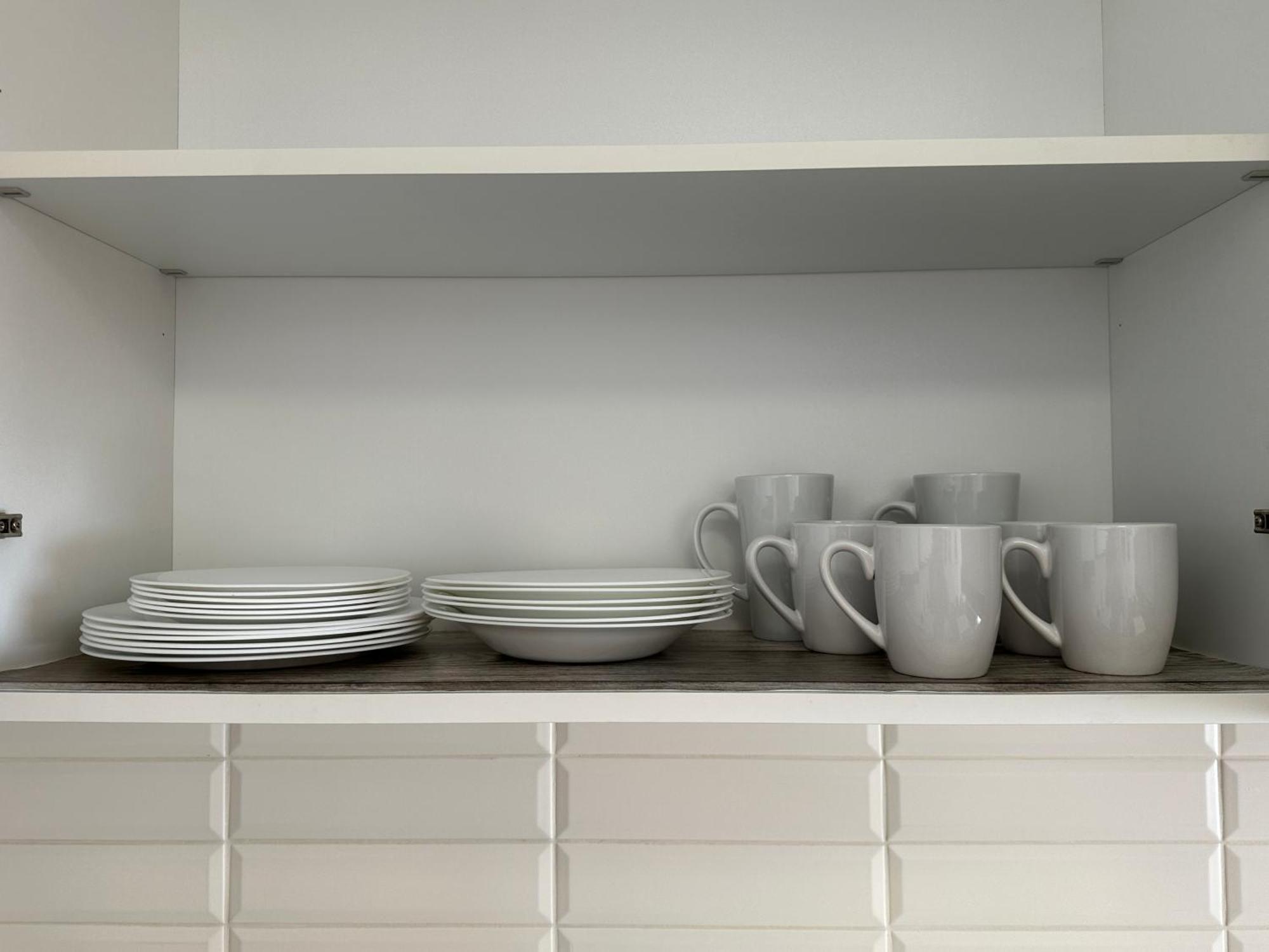 New, Airy And Spacious Apartment In 멜리에하 외부 사진